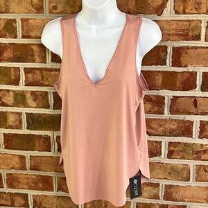 NWT Onezie Glossy Flow Women's pink color Sleeveless active Top Tank OS